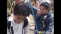 Cute twinks Alfonso and Cesar stuff each other in a shower