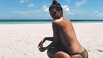 María Pedraza half-naked on her Instagram