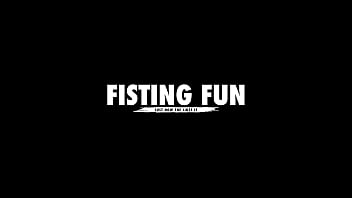 Fisting Fun First Time, Kitty Li, Anal Fisting, Deep Fisting, Vaginal Fisting, Gapes, ButtRose FF020