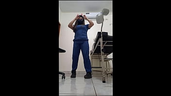 The sex-thirsty nurse starts homemade porn in the surgery office, her vagina is super wet